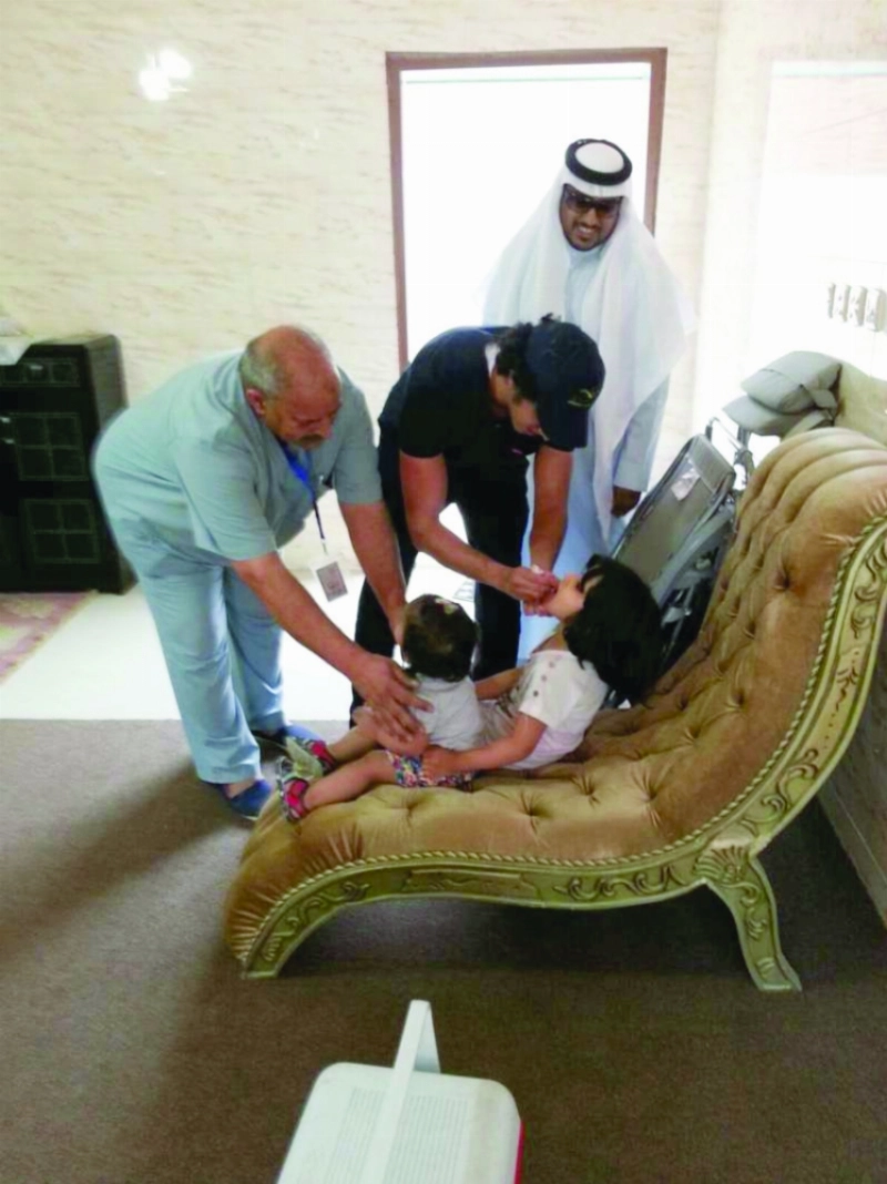تطعيم طفلة في وقت سابق بأحد المراكز الصحية (مكة)
