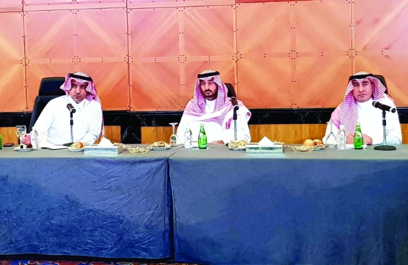 عبدالله بن بندر خلال الورشة (واس)