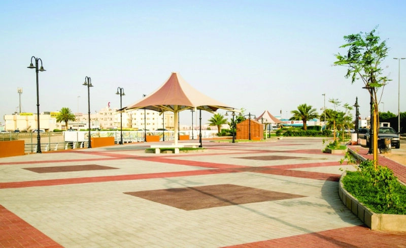 تجهيزات بممشى زهرة الواحة (مكة)