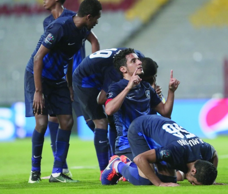 لاعبو الهلال في مباراة نفط طهران (إعلامي الهلال)
