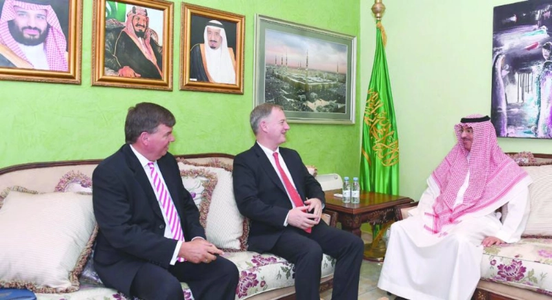 عواد العواد خلال الاستقبال (واس)