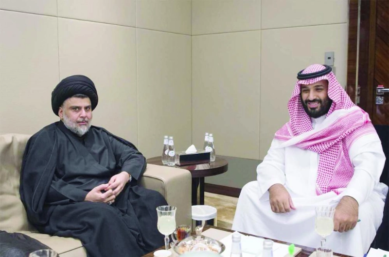 الأمير محمد بن سلمان مستقبلا مقتدى الصدر في جدة نهاية يوليو الماضي (واس)