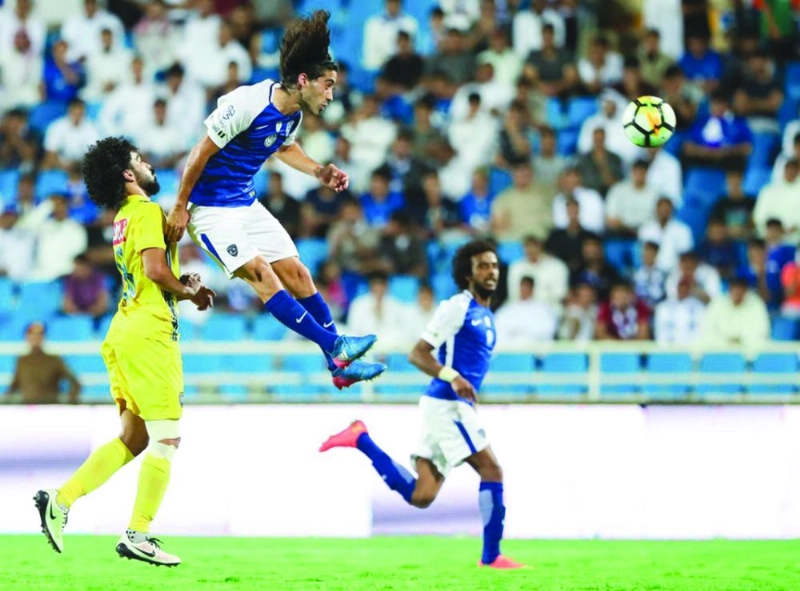 الهلال والتعاون أمس الأول (إعلامي الهلال)