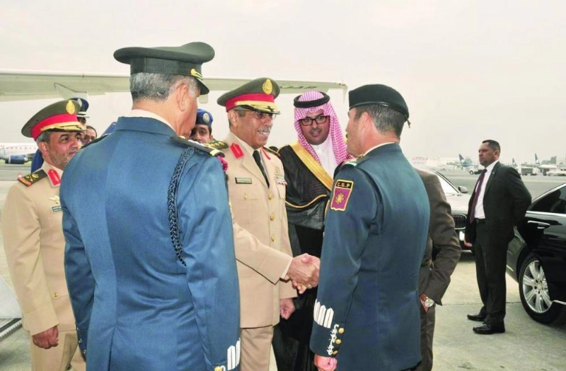 عبدالرحمن البنيان لدى وصوله للمكسيك (واس)