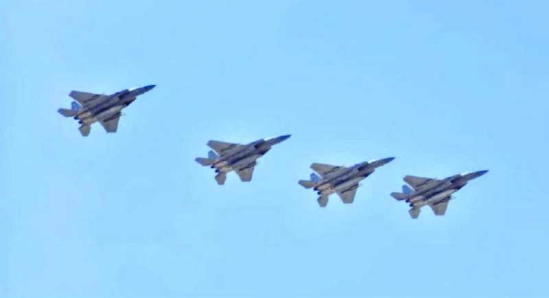 Sat82_1117517266