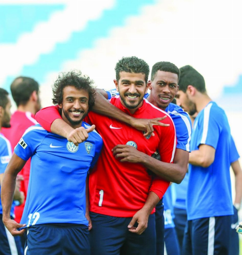 عدد من لاعبي الهلال عقب تدريبات أمس (إعلامي الهلال)