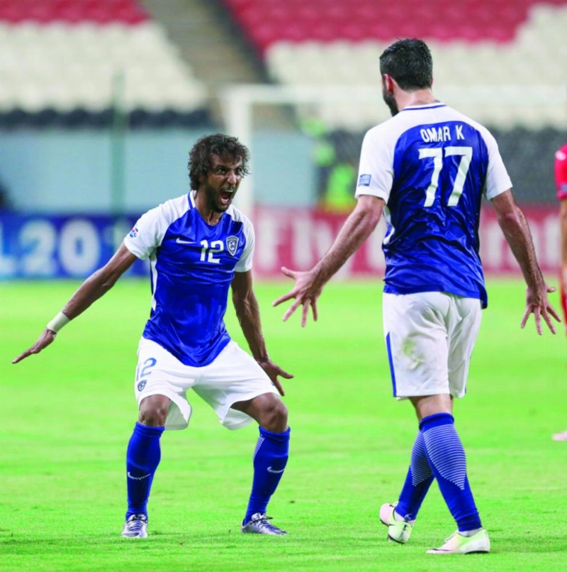 ياسر الشهراني وعمر خربين سجلا أهداف الهلال في المباراة (إعلامي الهلال)