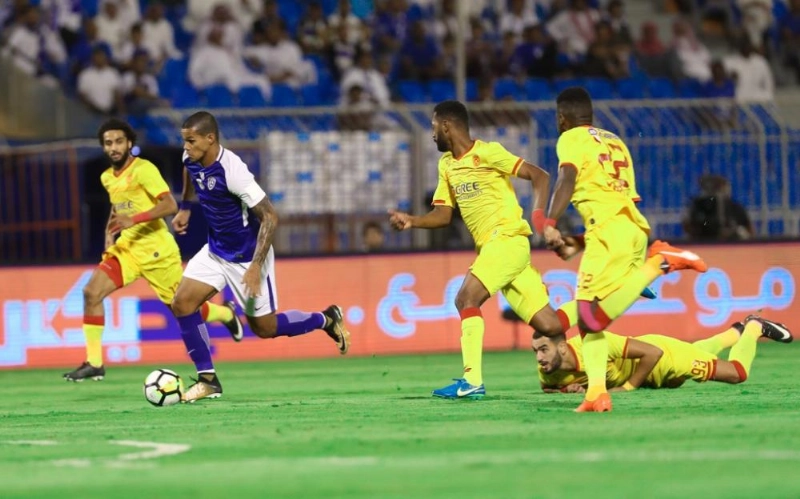جلمين ريفاس لحظة صناعته الهدف الأول (إعلامي الهلال)