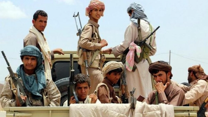 الحوثيون يجندون الأطفال تحت أنظار الأمم المتحدة
