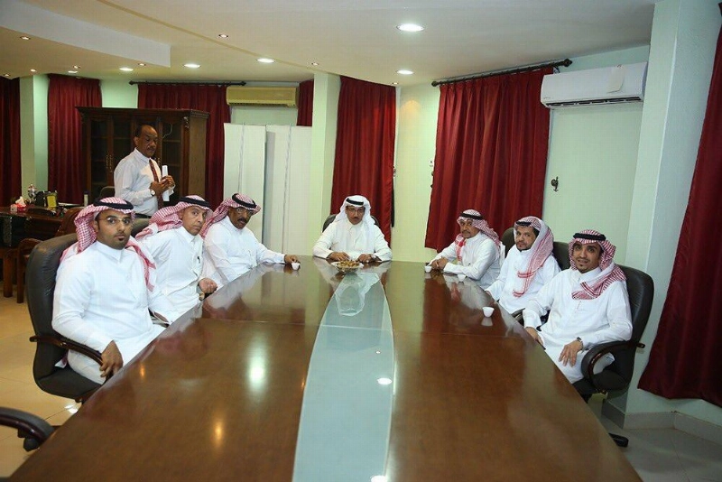 اجتماع سابق لمجلس إدارة الرائد