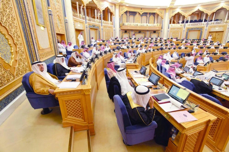 جلسة الشورى المنعقدة أمس (واس)