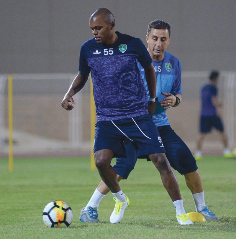 جانب من تدريبات الفتح الأخيرة (إعلامي الفتح)