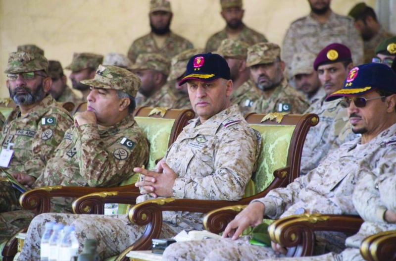 الشهري وأجمل والمزيني خلال التمرين