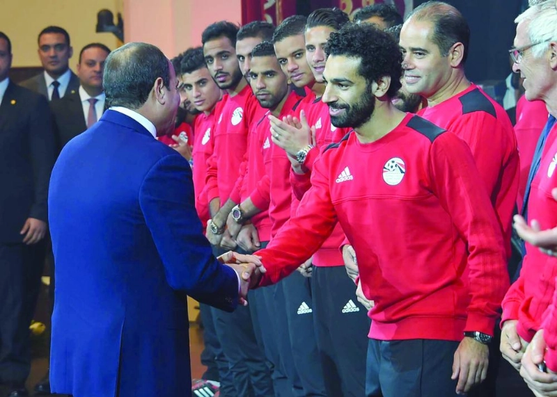 تهنئة خاصة من الرئيس المصري السيسي لمحمد صلاح (د ب أ)