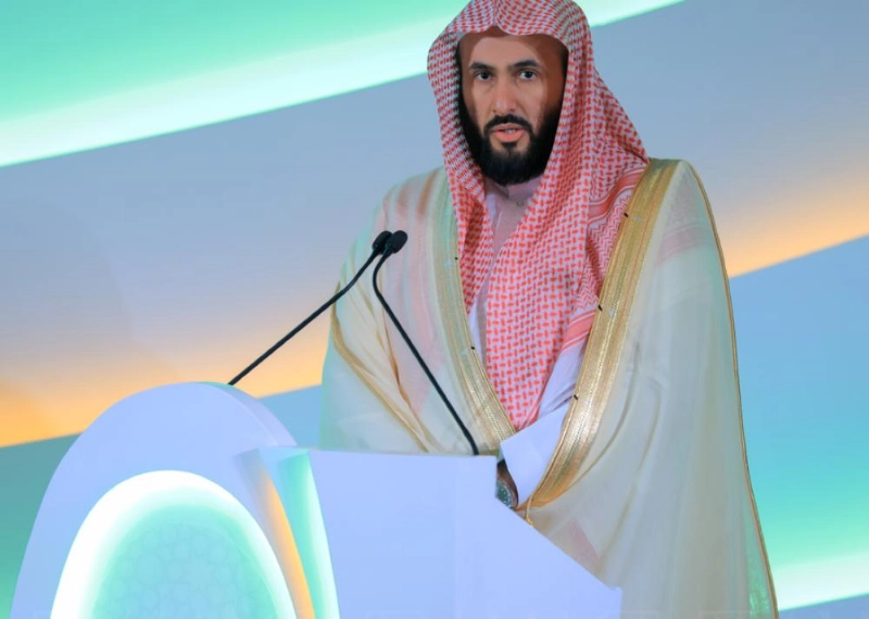 الصمعاني متحدثا في الحفل