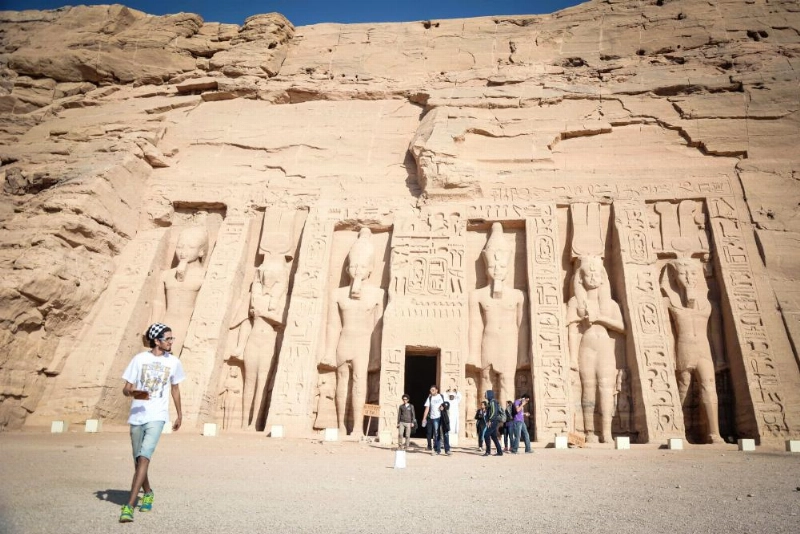 معبد أبوسمبل في مصر (مكة)