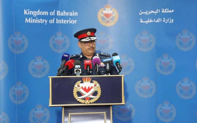 اللواء طارق الحسن خلال المؤتمر أمس (بنا)