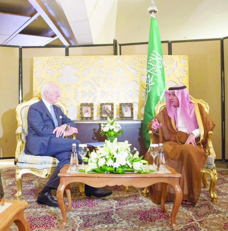 الجبير لدى لقائه المبعوث الأممي أمس (واس)