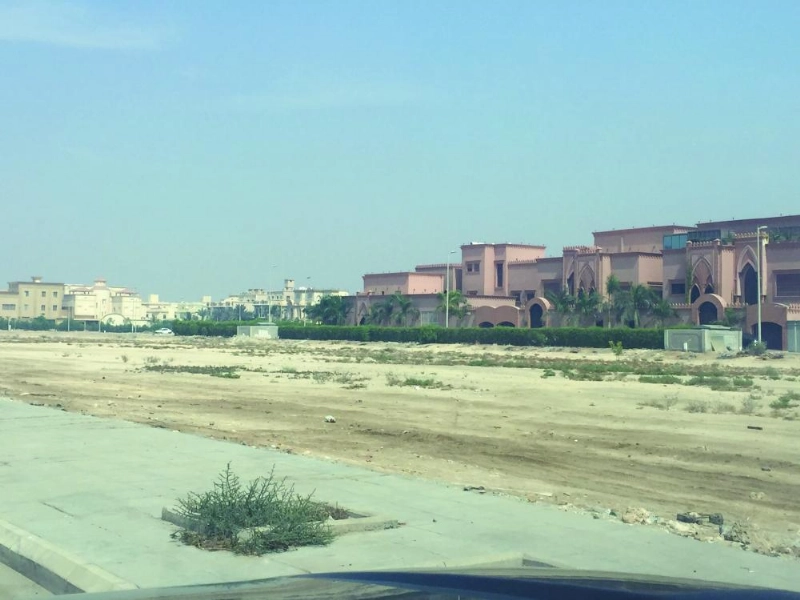 أراض بيضاء شمال جدة (مكة)