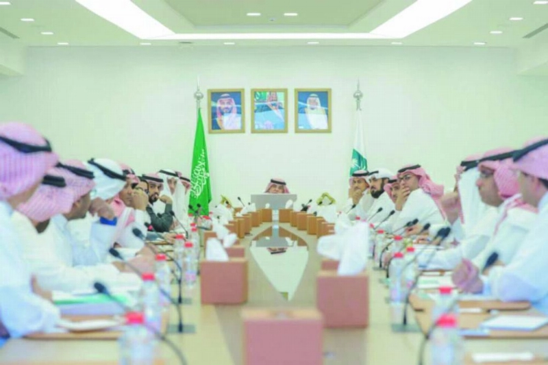 القصبي مترئسا ورشة العمل (تويتر)