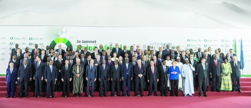 جماعية للقادة في القمة الخامسة للاتحاد الأوروبي وأفريقيا (د ب أ)