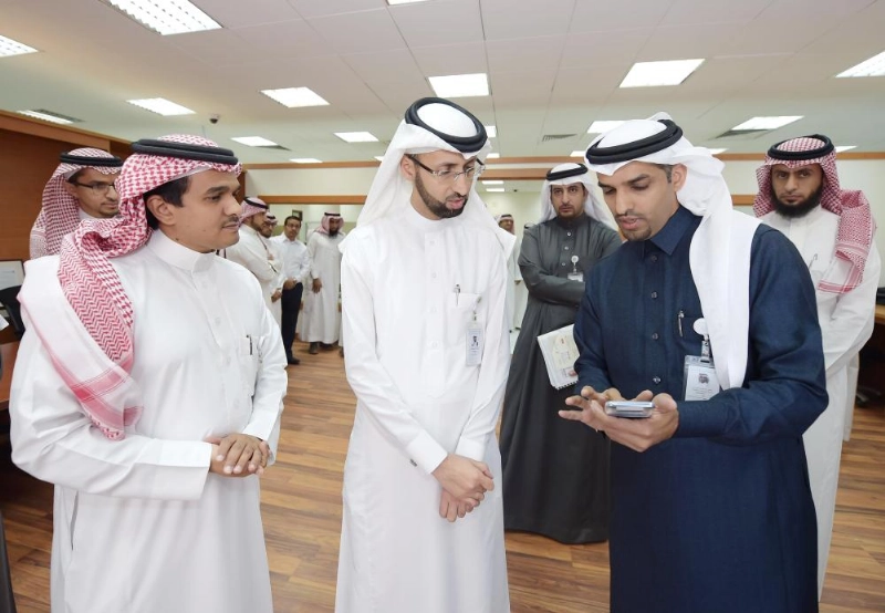 من تدشين الخدمة الالكترونية (واس)