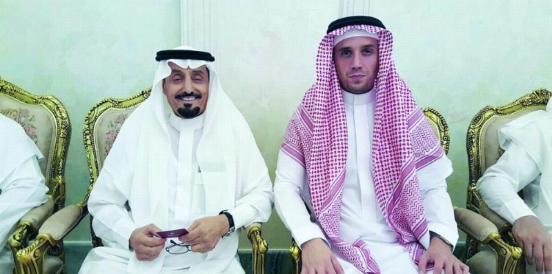 جوردي مارتينيز بعد إشهار إسلامه (مكة)