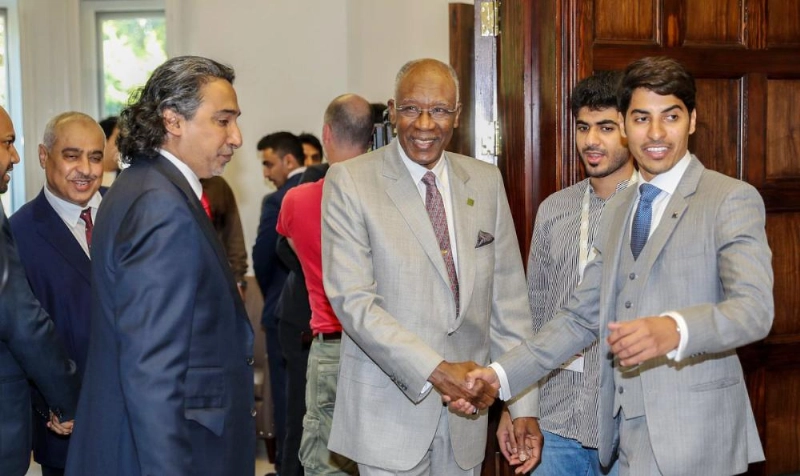 أحمد العصيمي بجانب أحمد عيد في مناسبة خارجية سابقة (الانترنت)