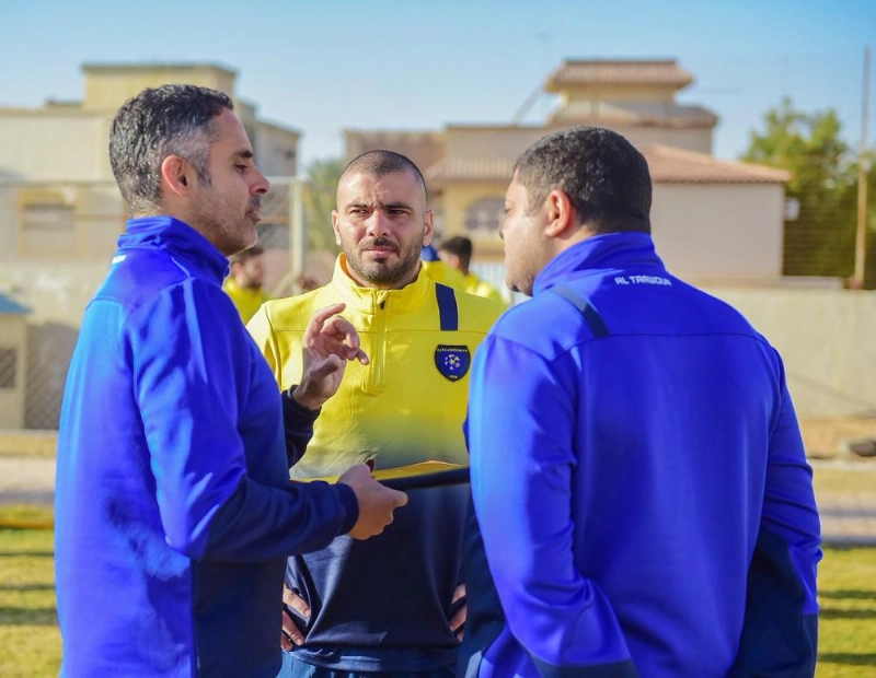جوميز في حديث للمترجم بوجود متعب (إعلامي التعاون)