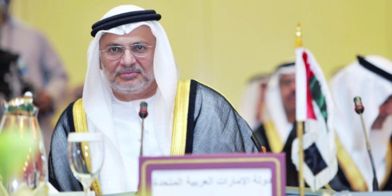 أنور قرقاش