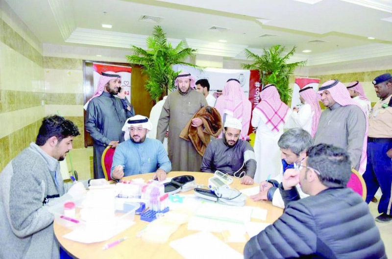 من تدشين حملة التبرع بالدم (واس)