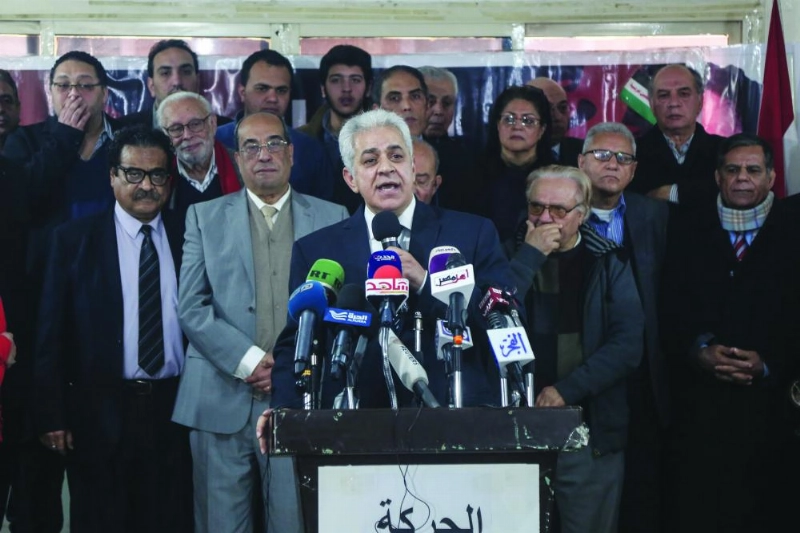 حمدين صباحي في مؤتمر صحفي بالقاهرة أمس (د ب أ)