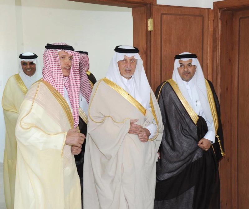وخلال افتتاحه مركز الخدمات الموحد بالطائف الجديد (واس)