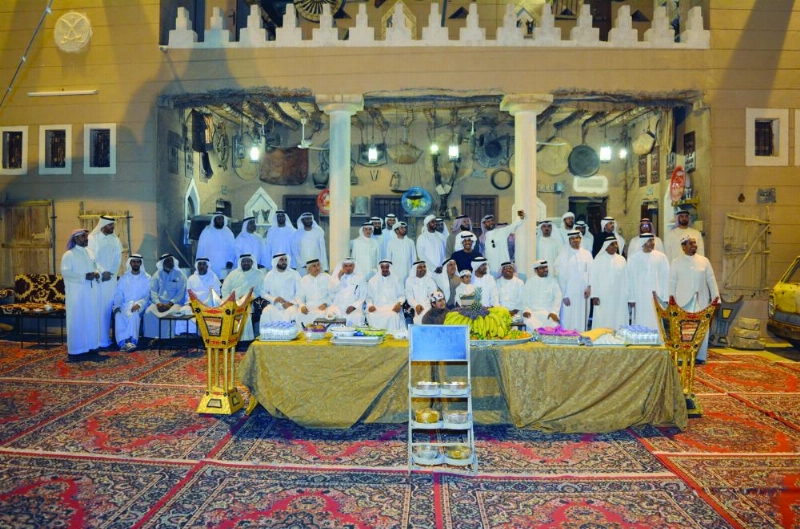 من زيارة الوفد الإماراتي للرس (واس)