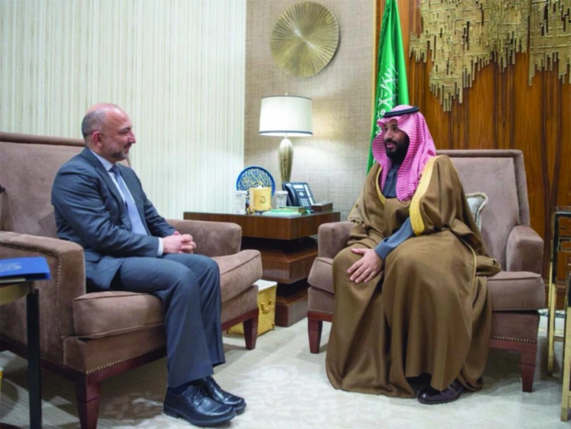 الأمير محمد بن سلمان خلال لقائه حنيف (واس)