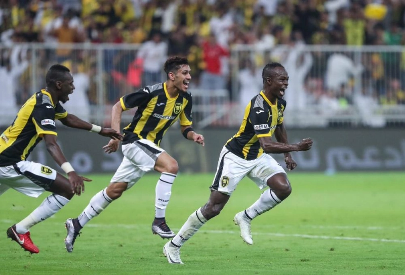 فرحة عدنان فلاتة بهدفه في الشباب اليوم (إعلامي الاتحاد)