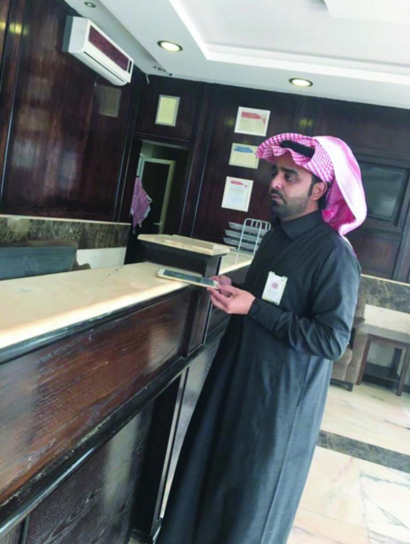 من الجولات التفتيشية لوزارة العمل (واس)