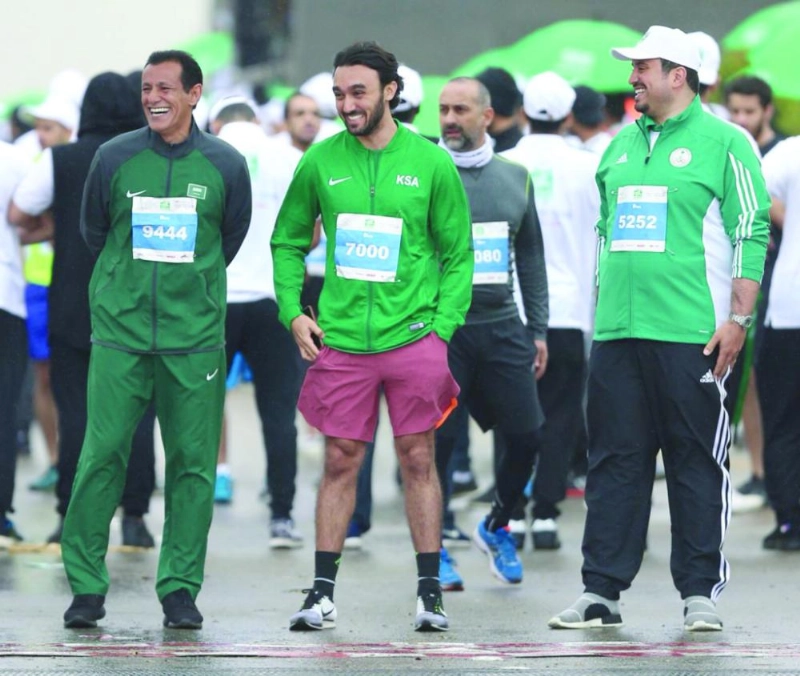 تركي بن عبدالعزيز وفهد بن جلوي وهادي بكر شاركوا في سباق 8 كلم (هيئة الرياضة)