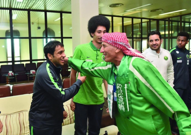 ترحيب حار بنجوم الأخضر (إعلامي المنتخب)