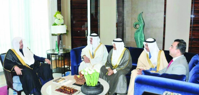 آل الشيخ لدى وصوله البحرين (واس)
