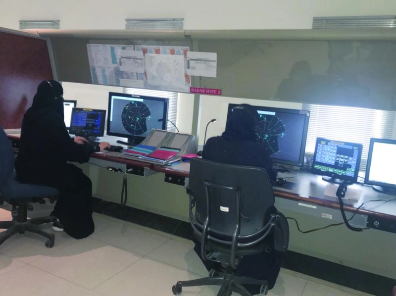 الفتيات خلال البرنامج التدريبي (مكة)