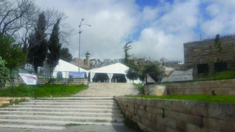 الخيام المنصوبة (تويتر)