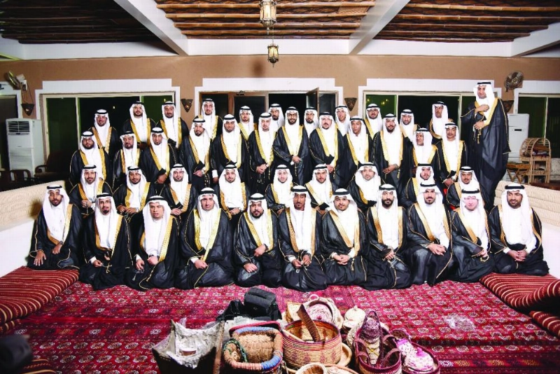 جماعية لعدد من عرسان عمران (مكة)