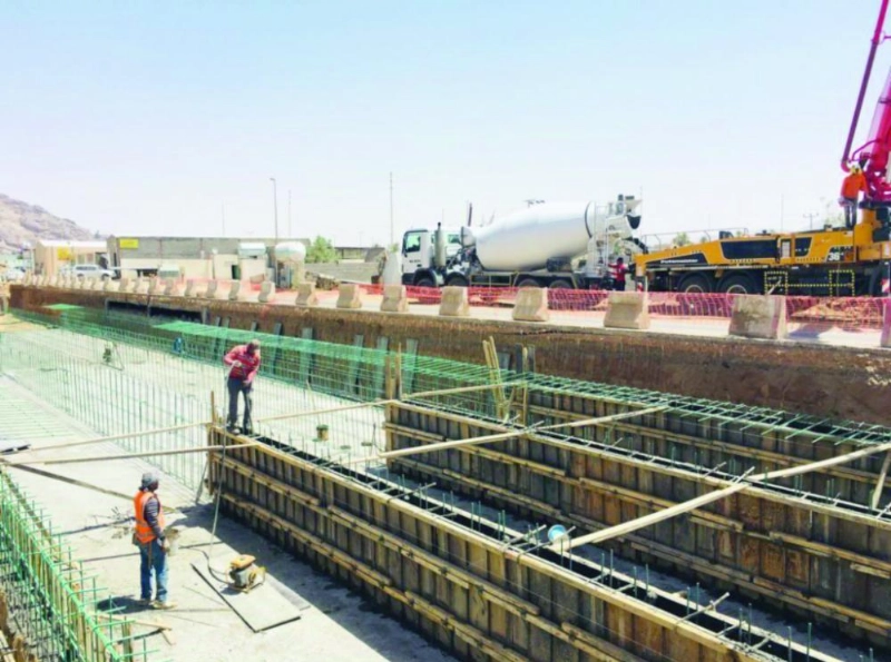 من مشروع درء أخطار السيول وتصريف مياه الأمطار (واس)