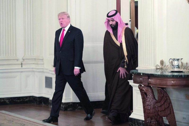 ترمب مستقبلا الأمير محمد بن سلمان في مارس 2017