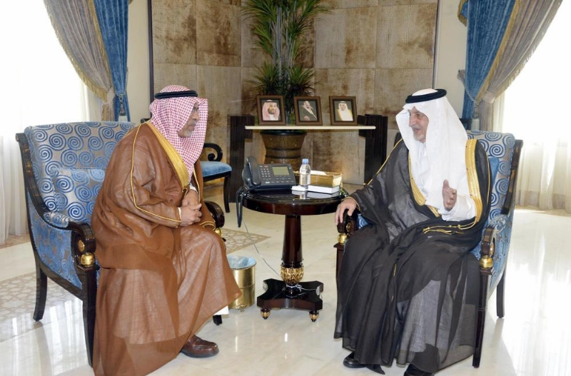 الفيصل مستقبلا محمد القويحص أمس (واس)