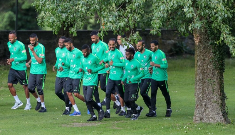بداية تدريبات الأخضر أمس بملاعب الجولف (الاتحاد السعودي)