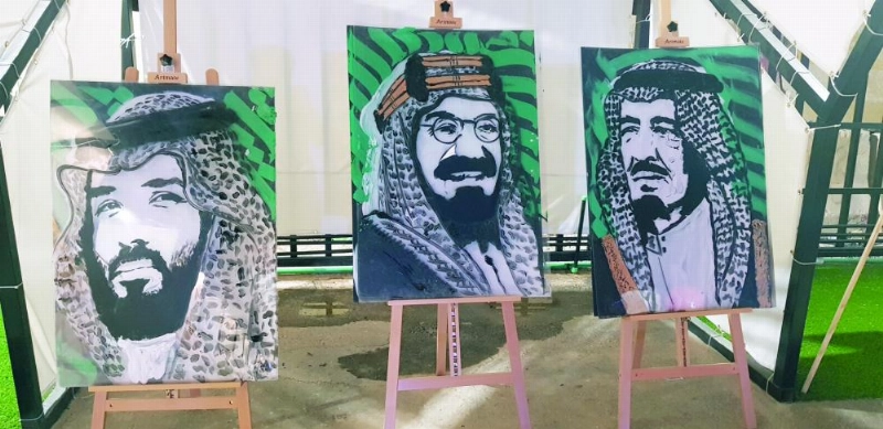 من الأعمال التي يتم رسمها تفاعليا أمام الجمهور (مكة)