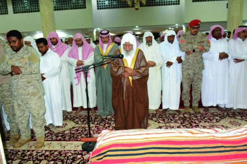 من الصلاة على الشهيد محمد متنبك (واس)