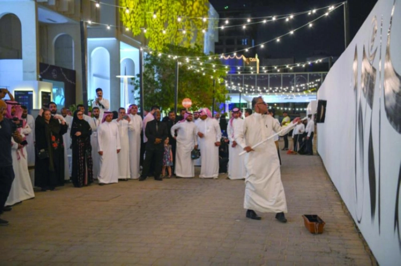 جانب من افتتاح سكة رمضان بالرياض (مكة)